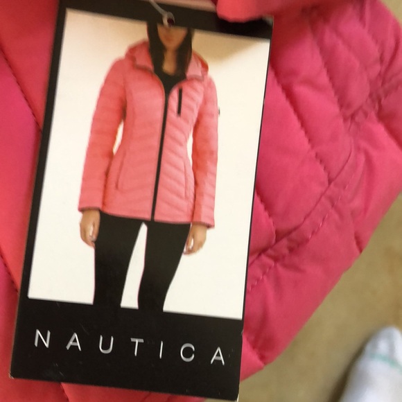Nautica Women’s hooded stretch packable puffer coat. Large Brand new with tags - Picture 7 of 9